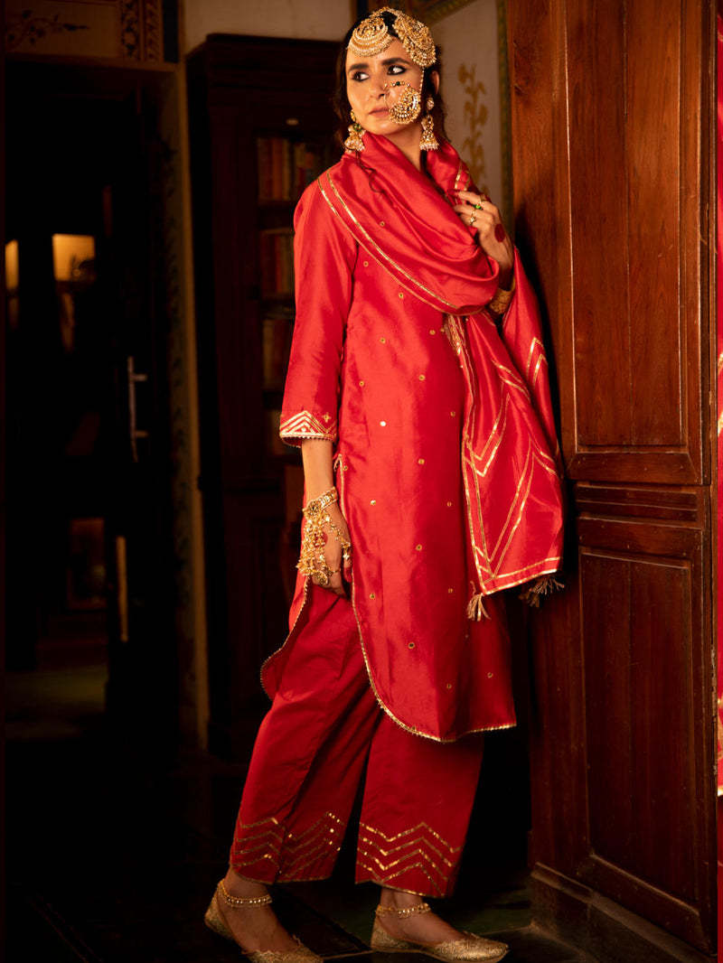 Zara - Gulaab Chanderi Silk Kurta Pant Set Kurta Sets by Maison Shefali for women Worldwide