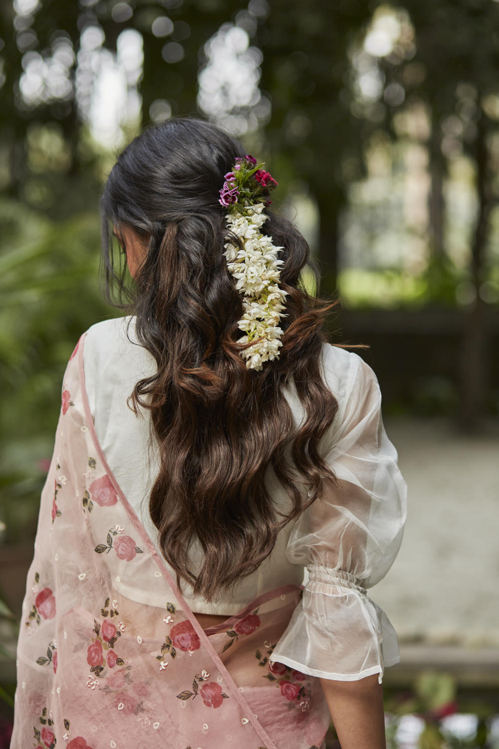 THE HANDWOVEN ORGANZA SILK SAREE IN PERSIAN ROSE COLOR