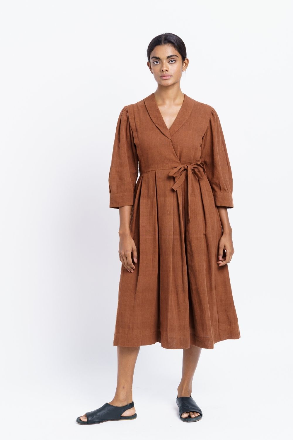 The 70’s classic wrap midi dress - Brown