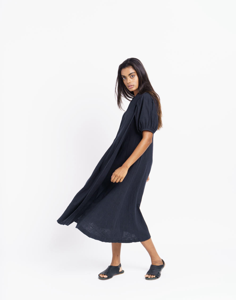 A classic ink black midi dress - Black