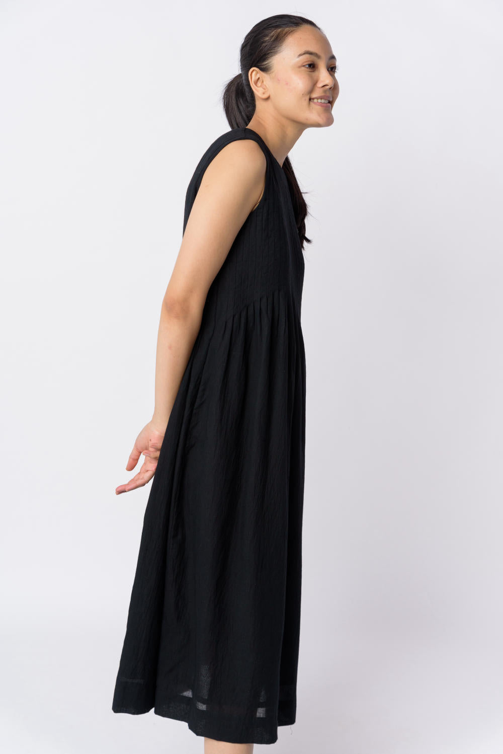 Black voluminous dress - Black