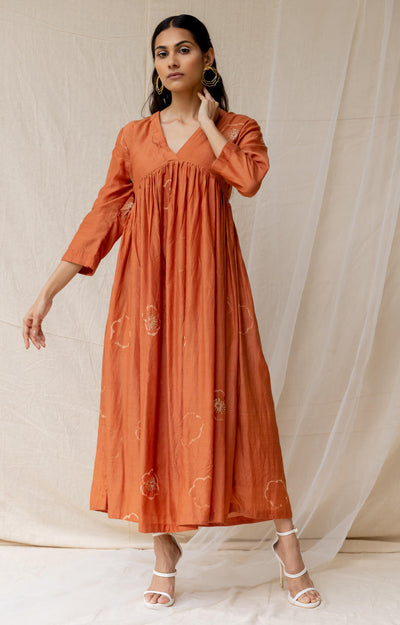 Dramatic poppy gathered dress - Rust