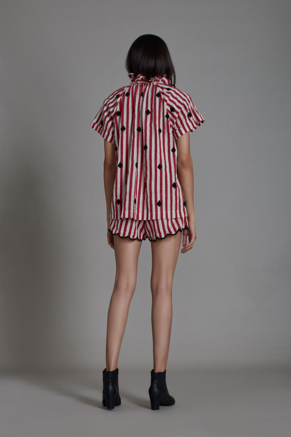 STRIPE TORA SHIRT AND SCALLOP SHORTS - RED WITH BLACK HEART