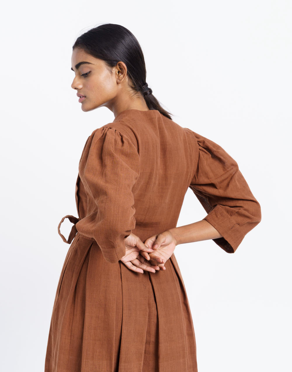 The 70’s classic wrap midi dress - Brown