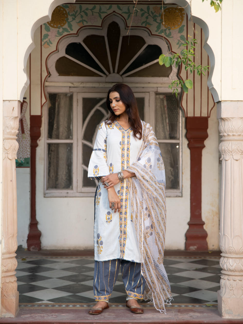 Chaand Sahar Ambar Salwar Set Fashion Maison Shefali