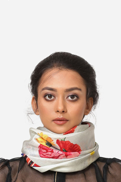 Garden of Paradise Scarf Fashion Yam