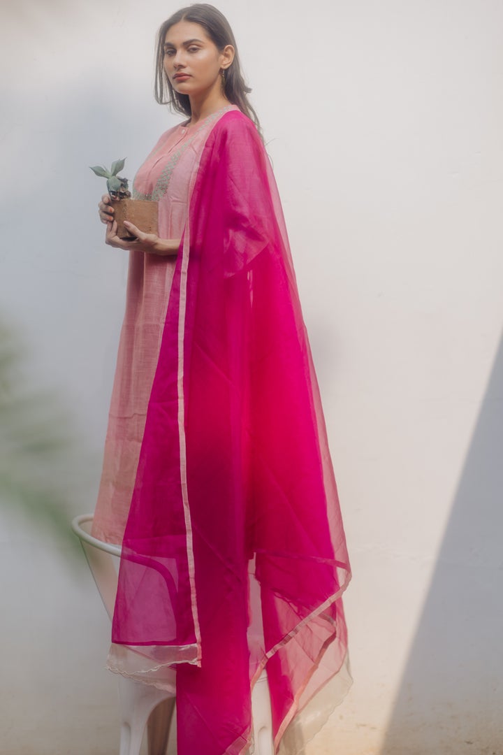 Handwoven Comfort Fit Kurta Set - LIGHT ROSE AND HOT PINK Fashion Juanita 